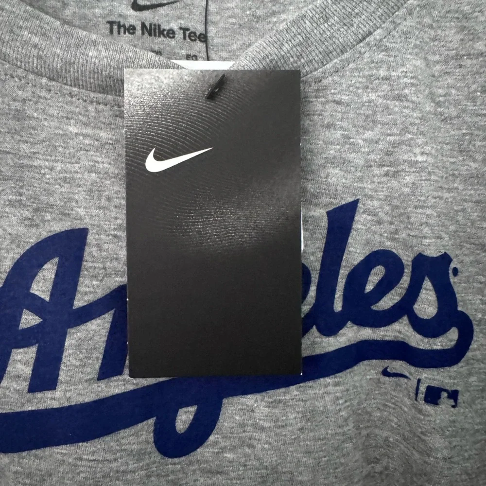 Nike short sleeve